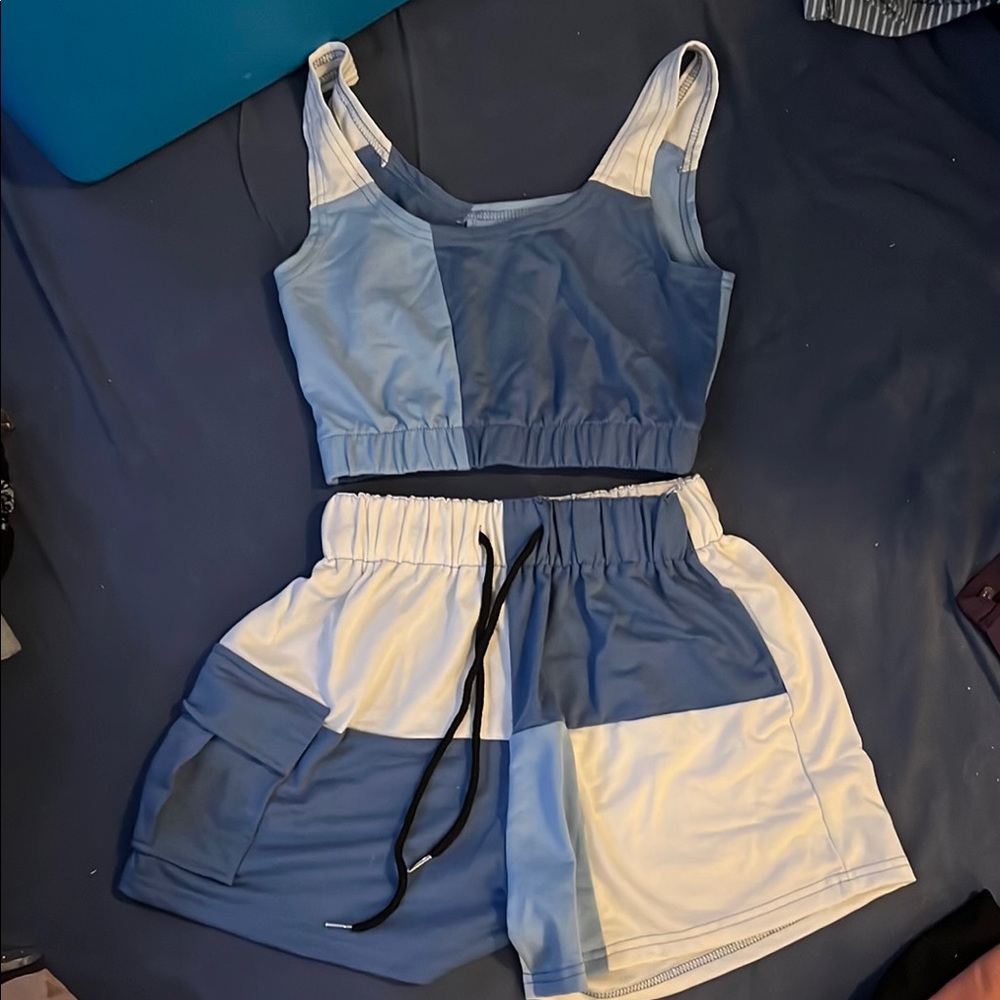 Blue and White Colorblock Crop Top and Shorts Pajama Set - Size S